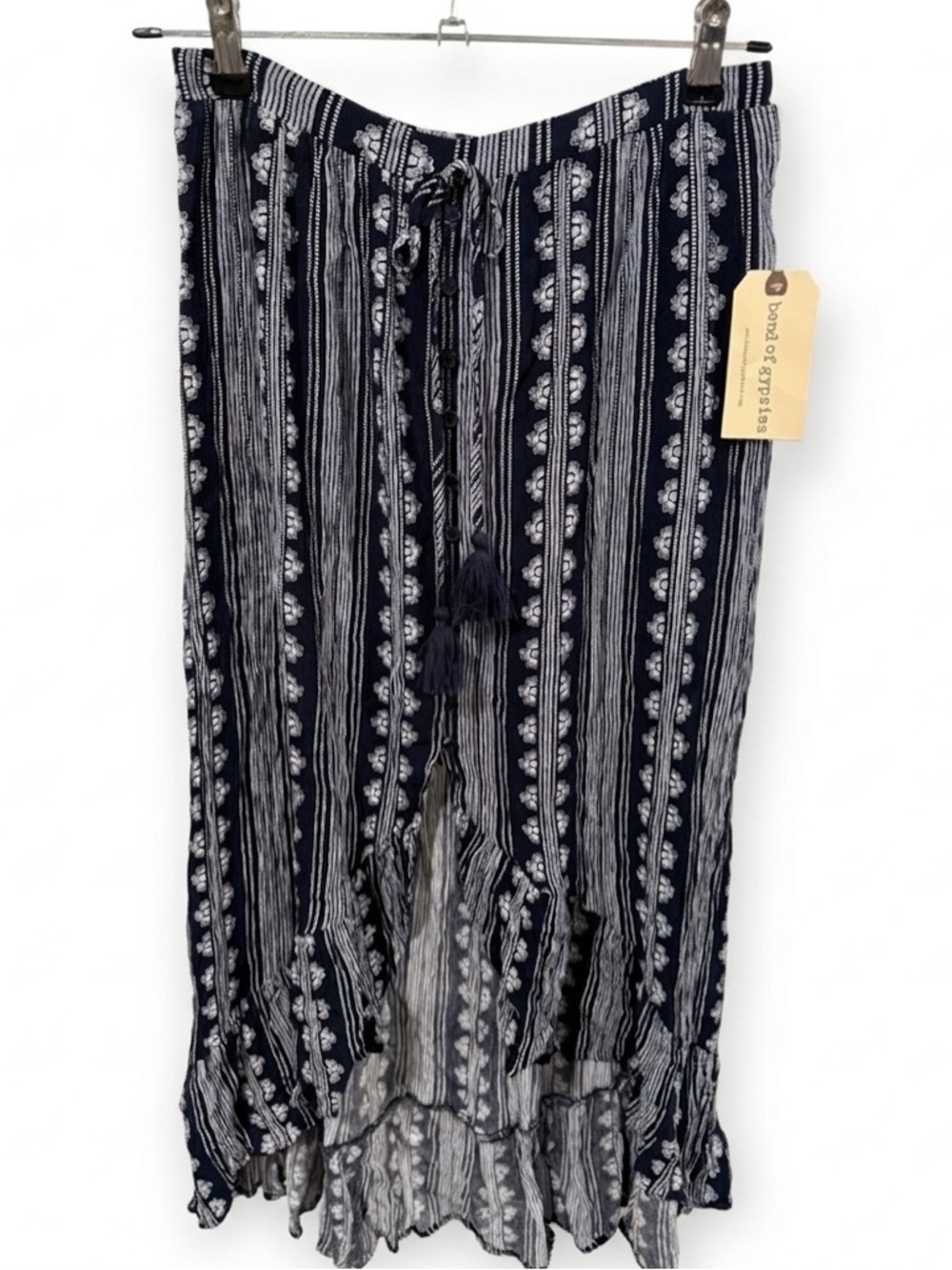 *NWT* Band of Gypsies Women’s Boho Chic High-Low Patterned Skirt Medium